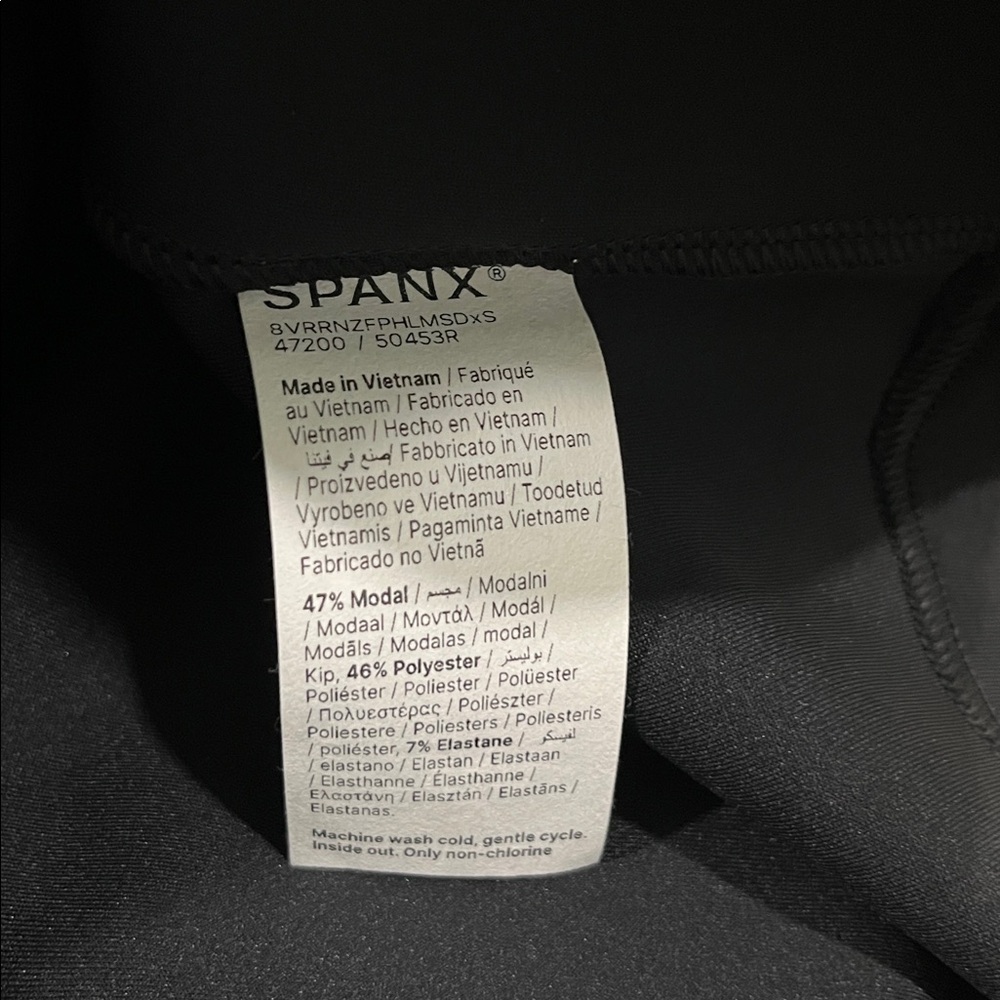 NEW Spanx Air Essentials Crewneck Dress Women's Size Small Black - Picture 6 of 7